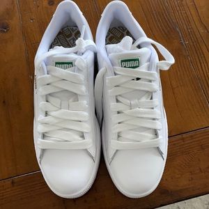 Men’s new puma size 9.5 never worn